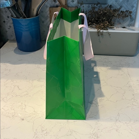 Lilly Pulitzer Small Shopping Gift Bag - Picture 2 of 5